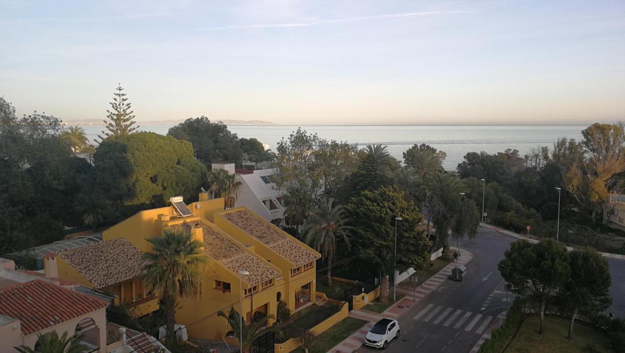 Alojamiento con vistas al mar Aguadulce  Exterior foto
