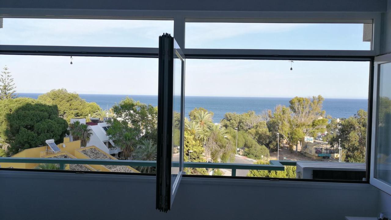 Alojamiento con vistas al mar Aguadulce  Exterior foto